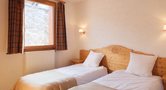 Residence Les Chalets de l'Adonis, Les Menuires ski chalet, image 6
